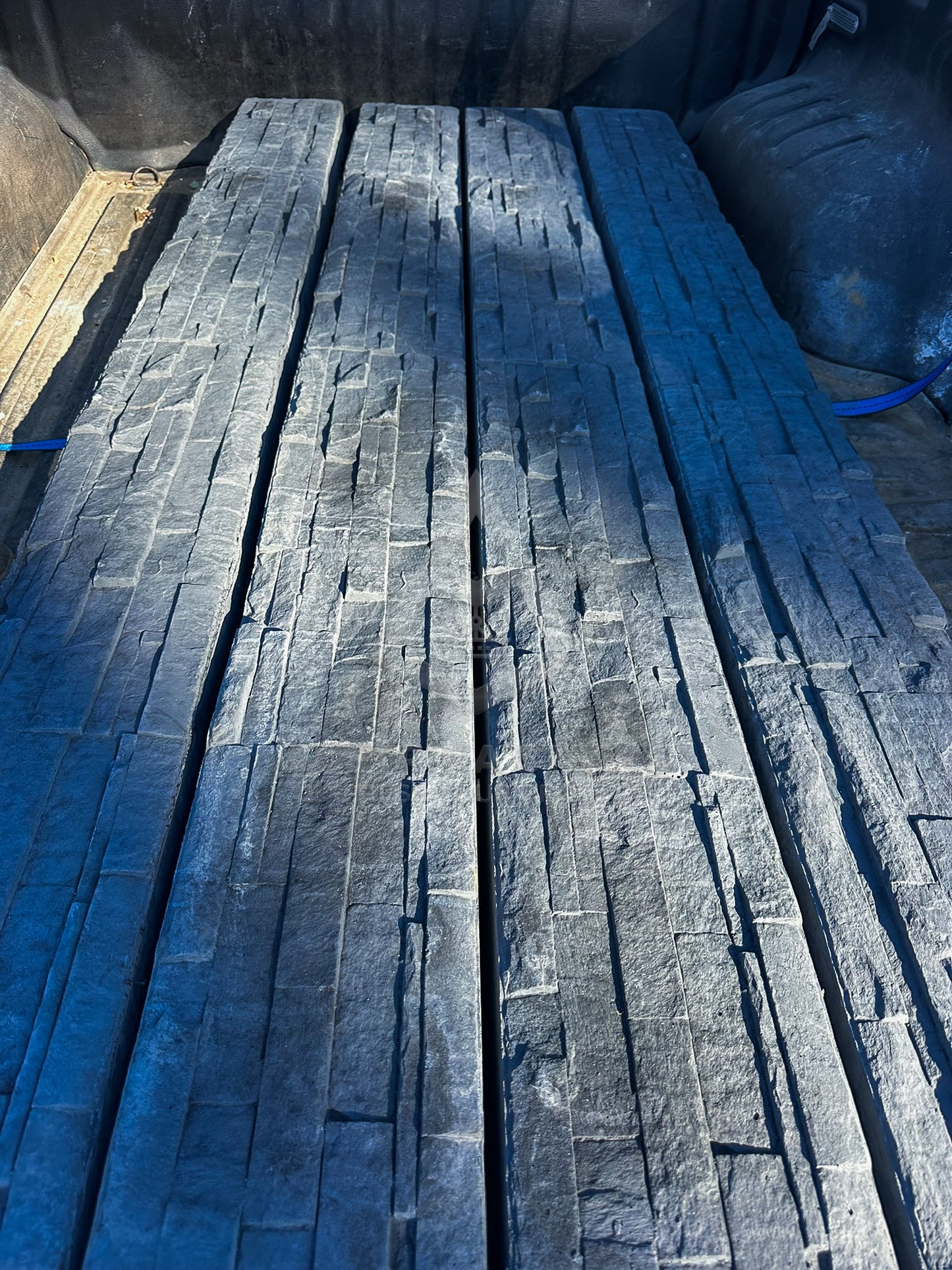 Stack Stone Concrete Sleepers for Retaining wall