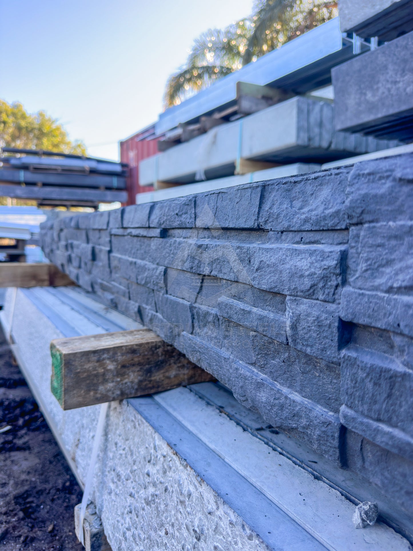 Stack Stone Concrete Sleepers for Retaining wall