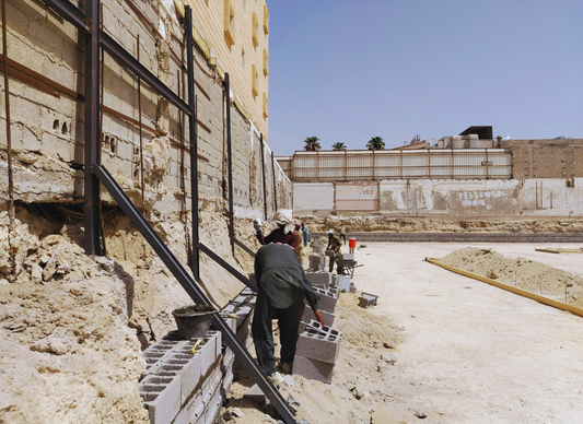 common retaining wall failure