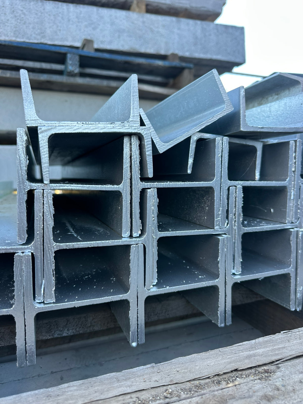 Retaining wall H Post
