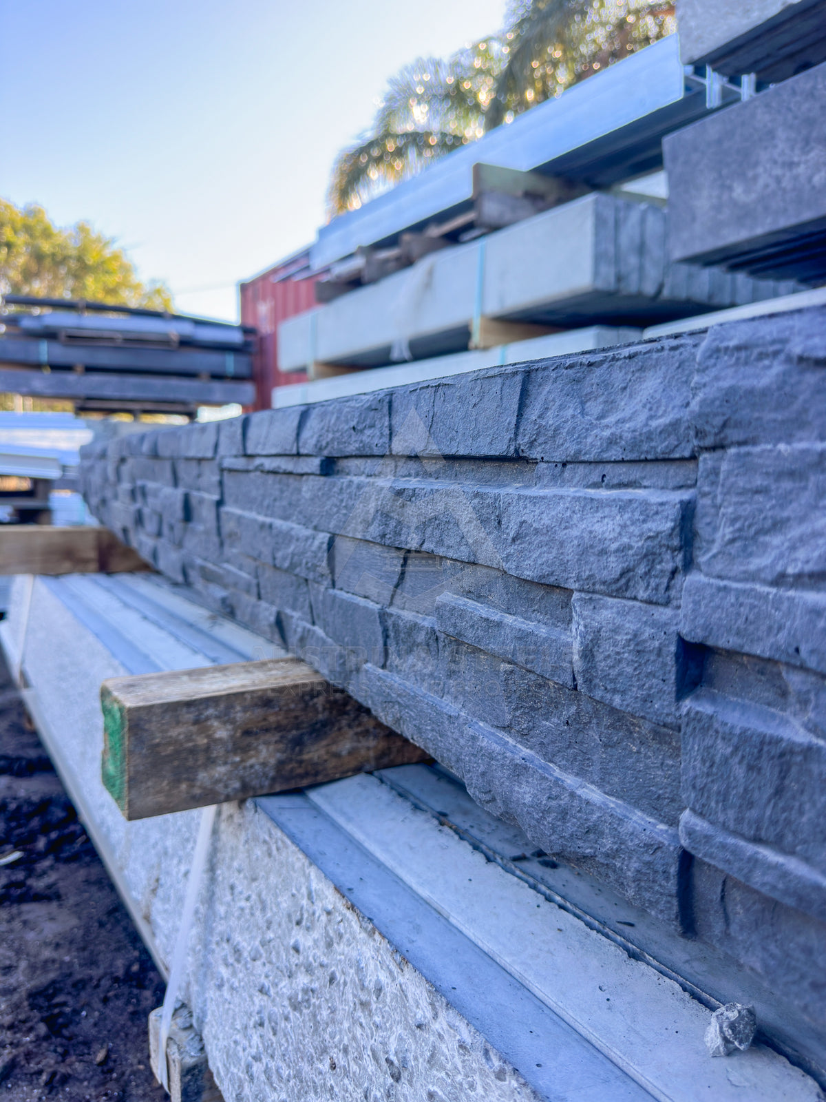 Stack Stone Concrete Sleepers for Retaining wall